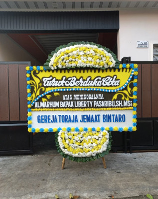 Papan Bunga Duka di Tamalanrea